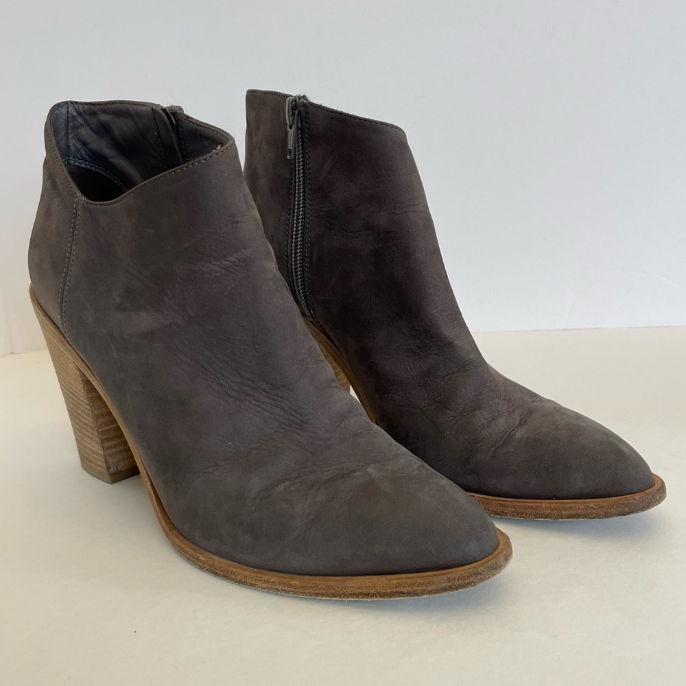 Vince Gray Booties 8.5